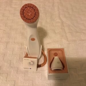 ageLOC Rose Gold LumiSpa iO w/ Stand